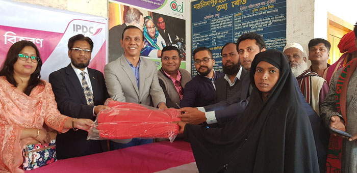 IPDC Finance distributed blankets among cold affected people